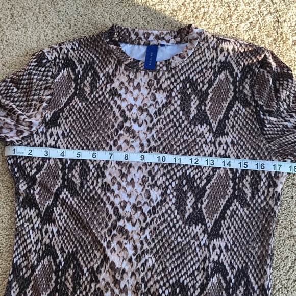 Resume size S snake print Long Sleeve midi dress - Picture 6 of 8